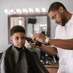 Influencer-inspired men's hair and grooming trends